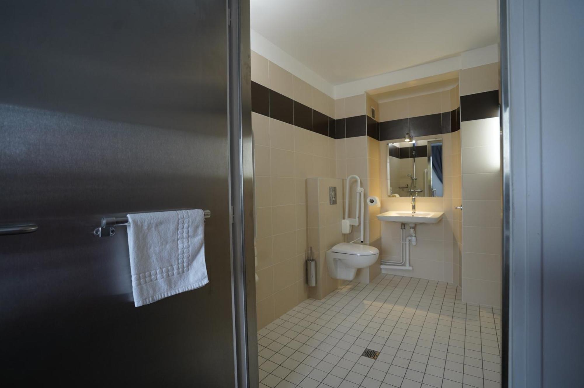 Anais Hotel Bourges Nord Saint-Doulchard エクステリア 写真